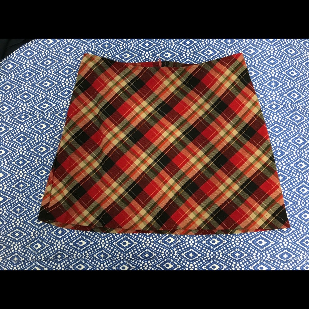 Schoolgirl Style Plaid Skirt